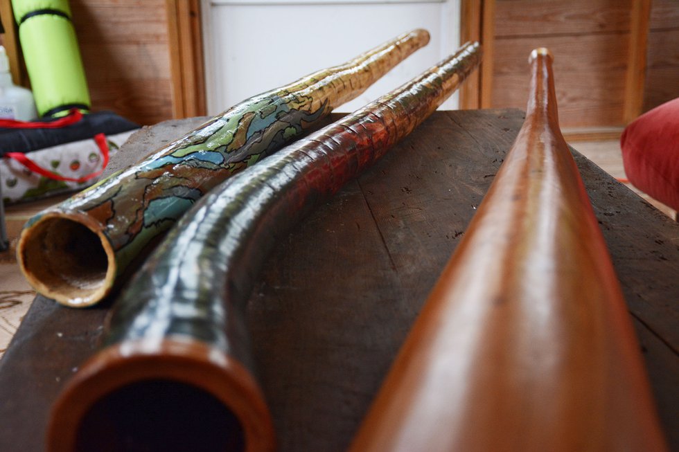ICI-BIZARRE-Didgeridoo-Guy4.jpg
