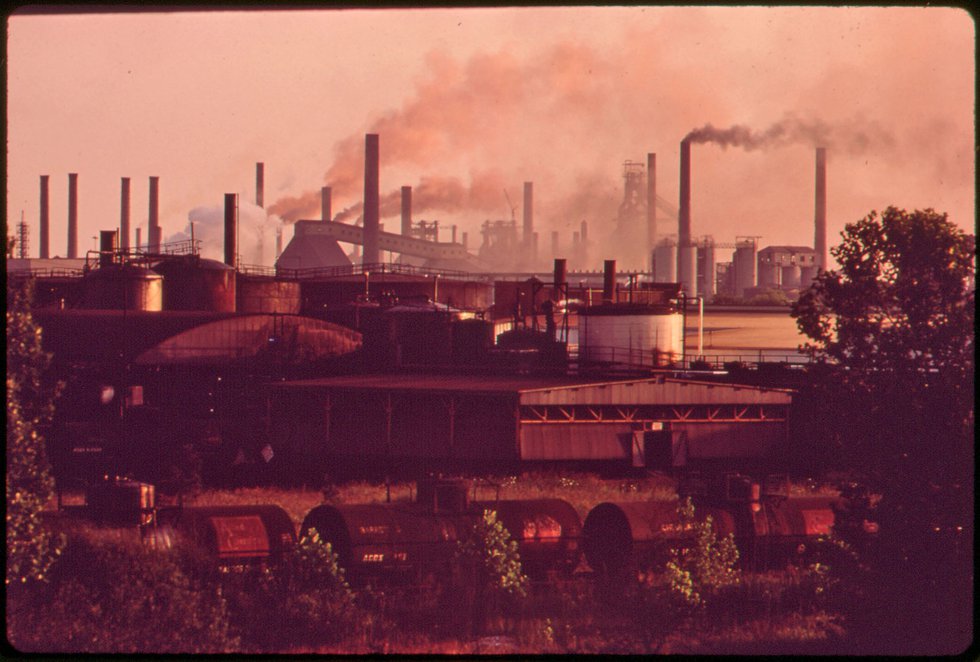 INK-COVER--Bham-Pollution_1972_U.S._STEEL_PLANT.jpg